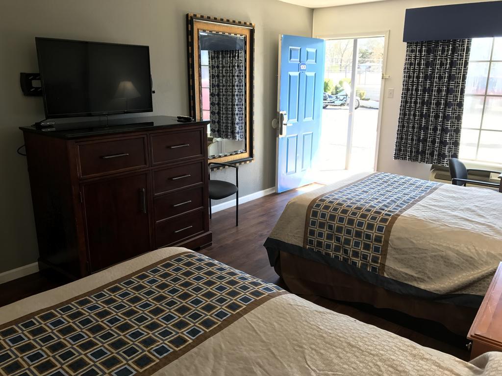 Americas Best Value Inn & Suites 러셀빌 외부 사진